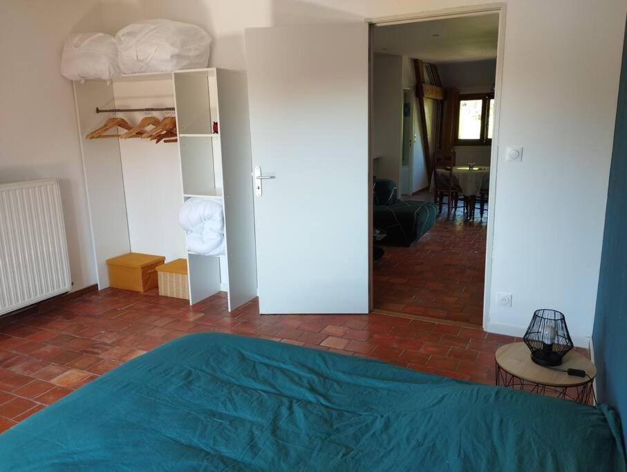 Appartement Dans Village Calme A 5 Min Des Lacs Mathaux Eksteriør bilde